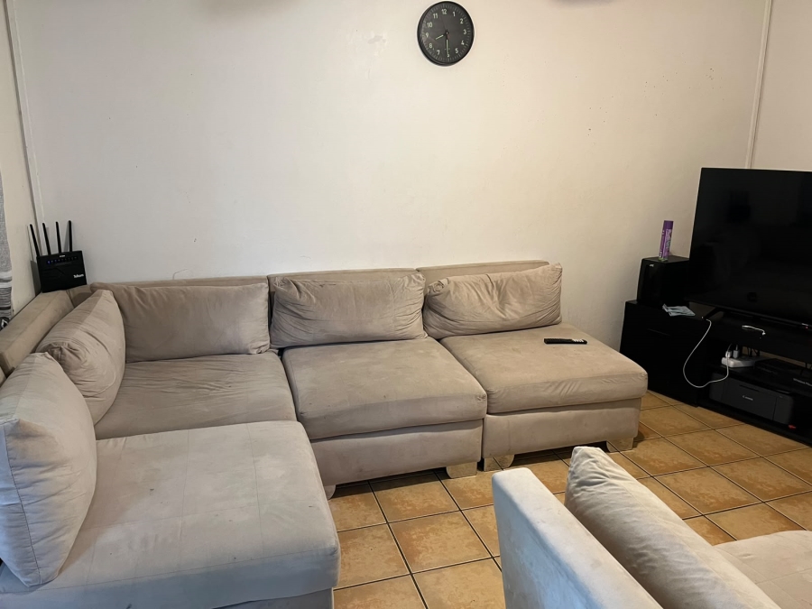 6 Bedroom Property for Sale in Rosemount Eastern Cape